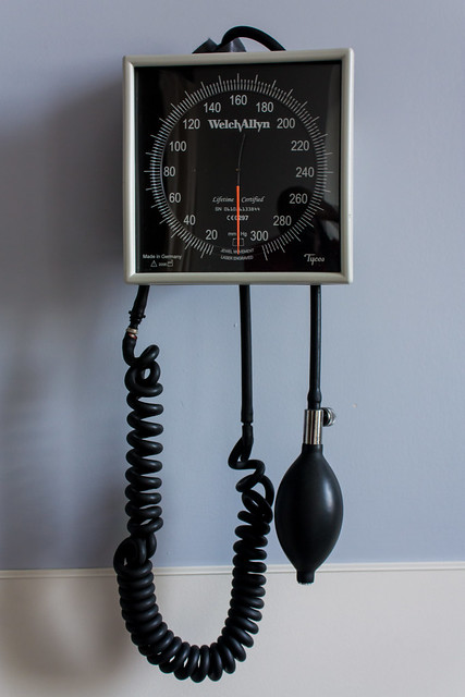 tyco welch allyn manual blood pressure machine